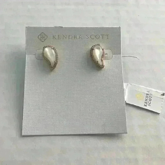 Kendra Scott new Temple in Ivory/blush gold - Picture 6 of 8